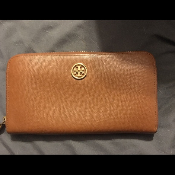 Tory Burch large handbag and matching wallet - Picture 4 of 8